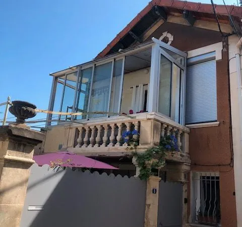 Petit duplex a 200 metres gare centre avignon monclar nord