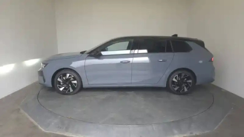 Opel Astra sports tourer 1.2 turbo hybride 145 ch automatique