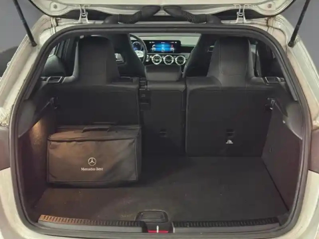Mercedes Classe A 250 e amg line — photo 10