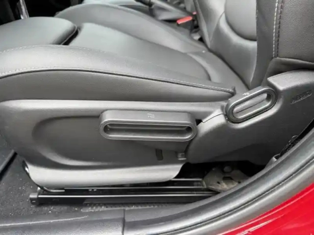 Mini Mini 5 portes cooper 136ch edition premium plus bva7 — photo 14