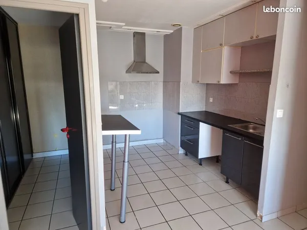 Location appartement T3 + garage