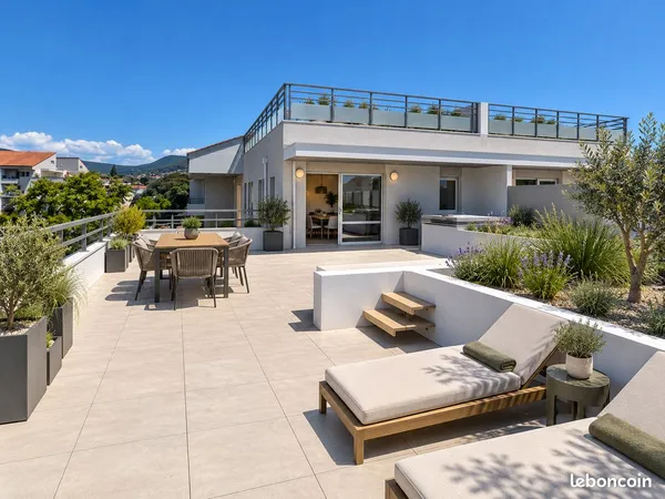 Appartement 105m² avec terrasse de 110m²