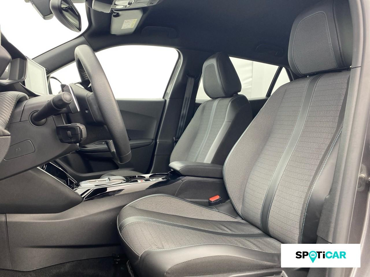 Peugeot 2008 bluehdi 130 s&s eat 8 allure pack — photo 9
