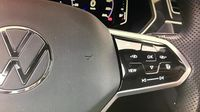 Volkswagen Tiguan 2.0 TDI 150ch R-Line DSG7 — photo 25