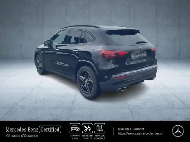Mercedes Gla 180 d 116ch amg line 8g-dct — photo 8