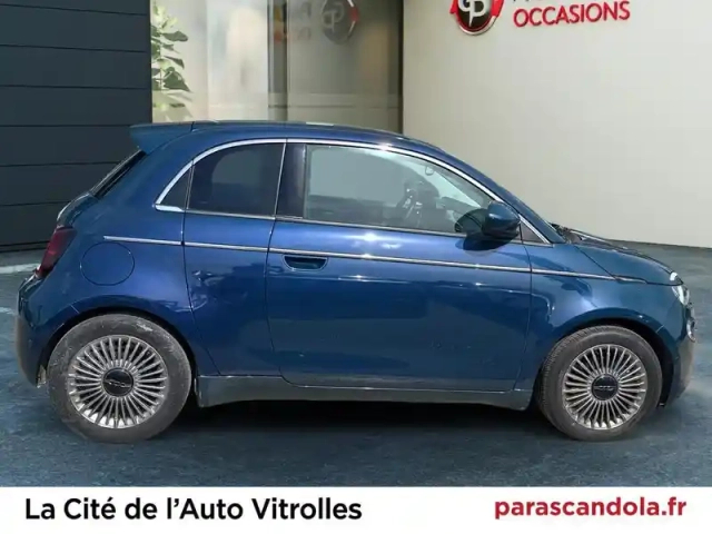 Fiat 500 3+1 e 118ch pack confort my23 — photo 4