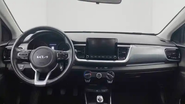 Kia Stonic 1.0 t-gdi 100 ch bvm6 — photo 14