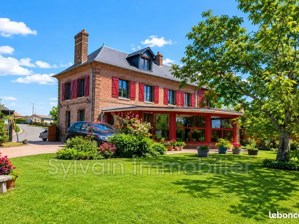 Maison 17 pièces 350 m²