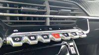 Peugeot 2008 e-2008 156ch 54 kWh Allure — photo 15