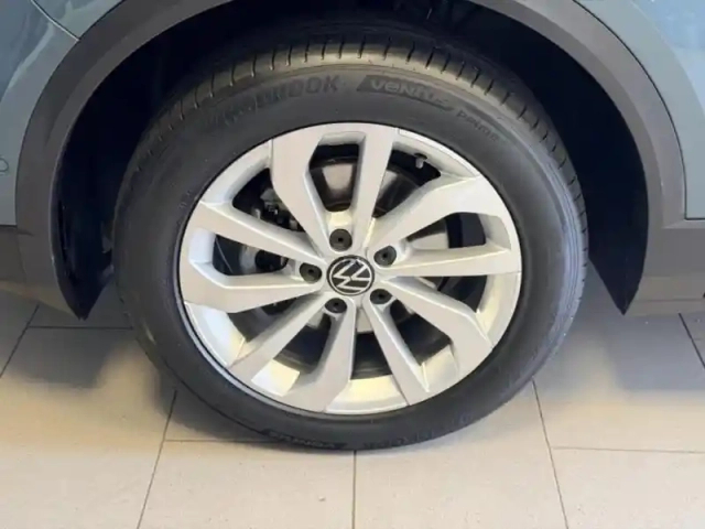 Volkswagen T-Roc 1.5 tsi evo 150ch style dsg7 — photo 13