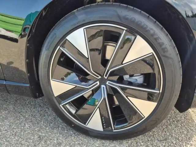 Volvo Es90 single 333ch ultra 2026 — photo 12