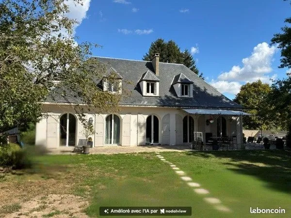 Maison 7 pièces 193 m²