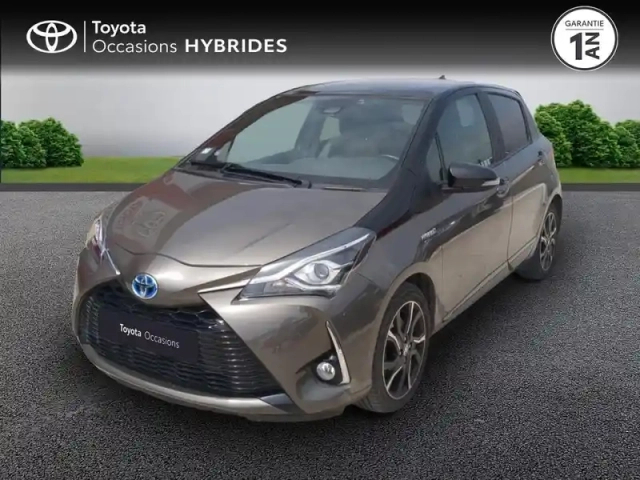 Toyota Yaris hsd 100h collection 5p