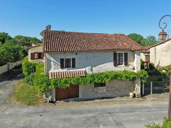 Belle Maison en Pierre entre Ribérac et Aubeterre-sur-Dronne