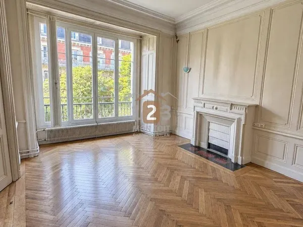 Appartement 5 pièces 112 m²