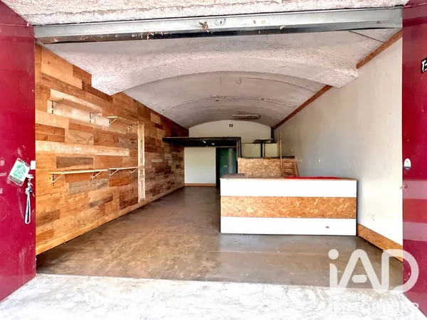 Local 1 pièce 72 m²
