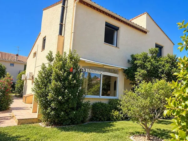 Villa 5 pièces 160 m²