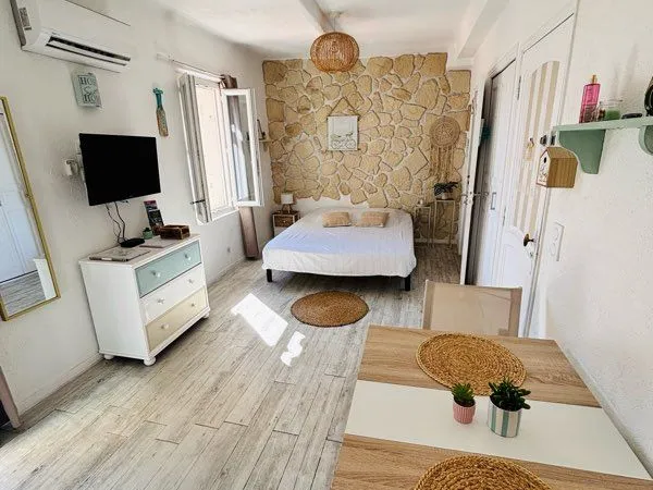 Appartement Sanary sur mer hyper centre ville, rue piétonne