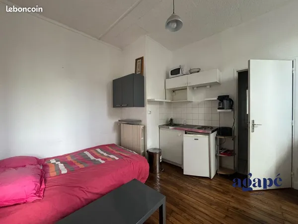 Studio 1 pièce 15 m²