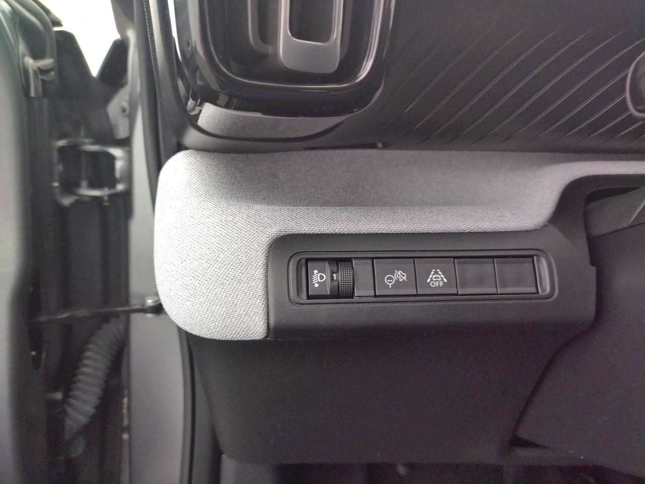 Citroën C3 Aircross hybride 145 ch aut plus — photo 22