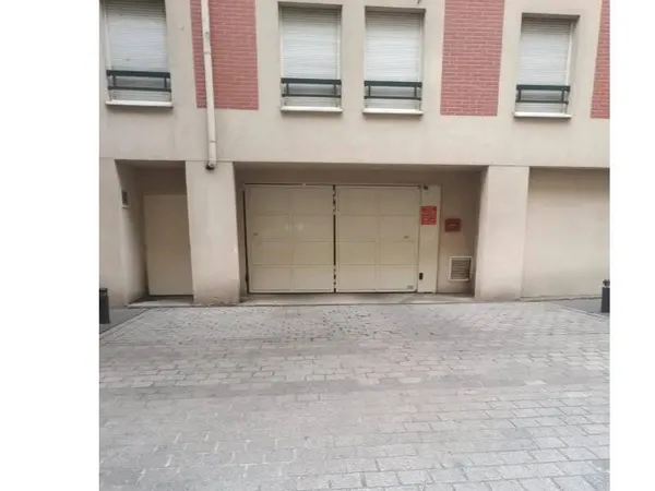 Parking 11 m²