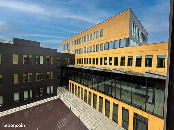 Bureaux aménagés 129 m², face gare TGV, La Jonxion