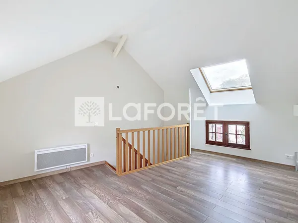 Laforêt Luzarches - Exclusivité - Fontenay En Parisis - Appartement duplex 2 pièces 42 m2
