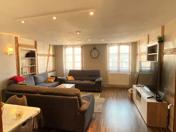 Appartement 4/5 Pièces 109 m2 - parking - grande cave