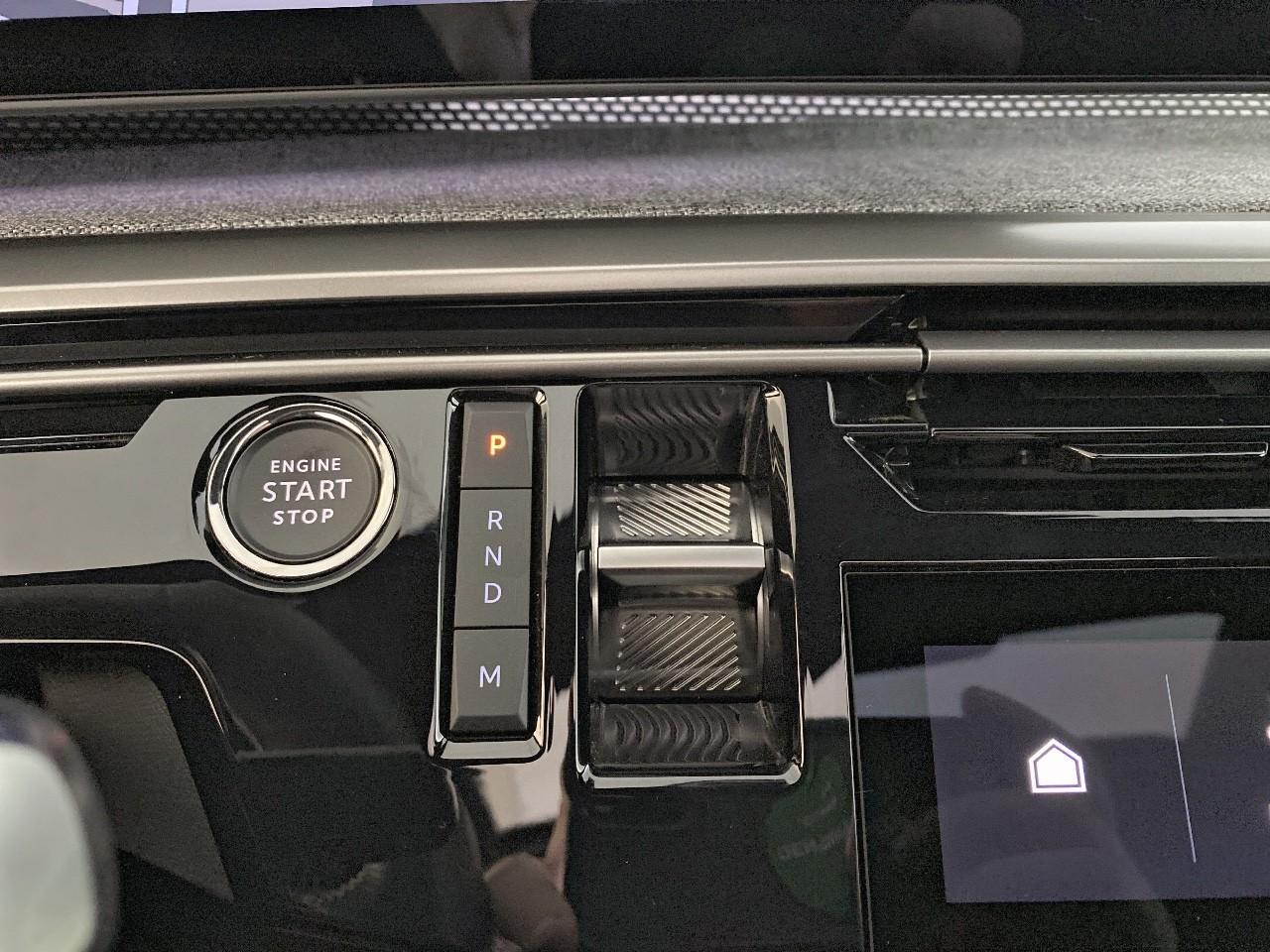Peugeot 5008 hybrid 145 ch e-dcs6 gt — photo 15