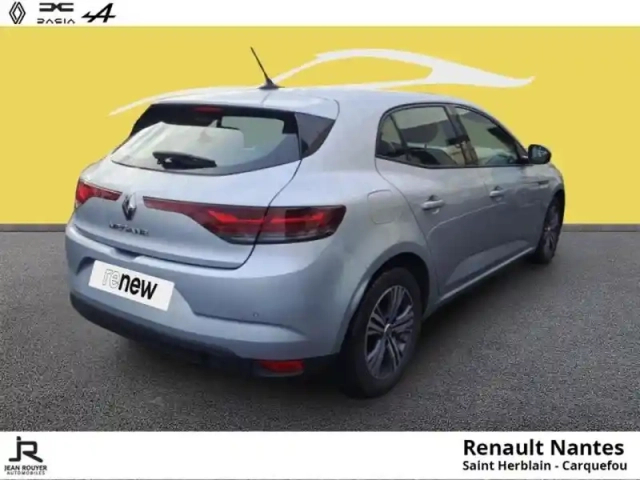 Renault Megane 1.5 blue dci 115ch evolution — photo 7