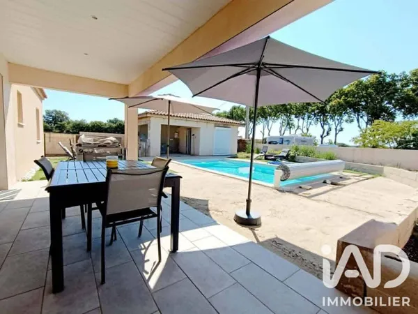 Maison de plain-pied 4 pièces 100 m²