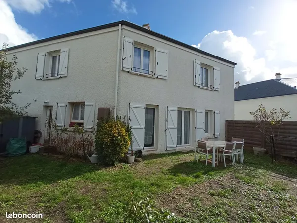 Maison - 5 pièces - 106 m²