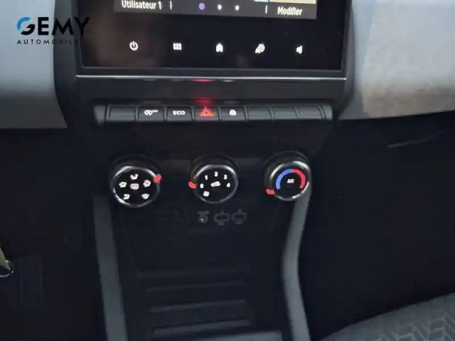 Renault Clio tce 90 — photo 21