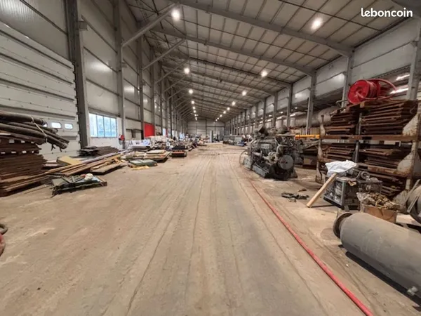 Entrepôt 6386 m² LA TALAUDIERE