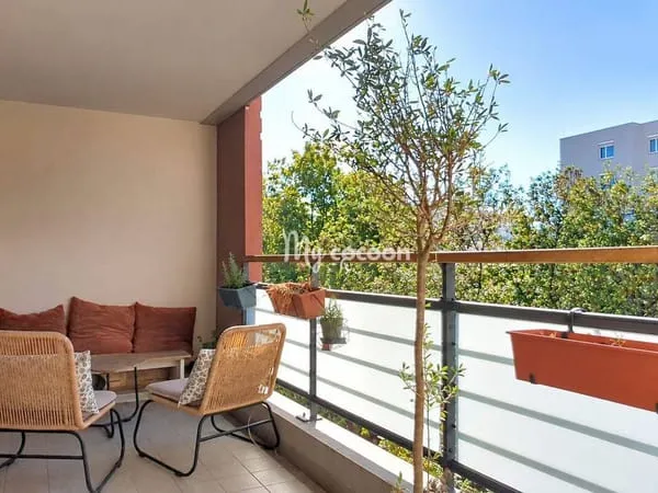 Appartement 4 pièces 77 m²