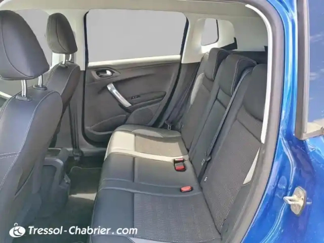 Peugeot 2008 bluehdi 100ch s&amp;s bvm5 allure — photo 23