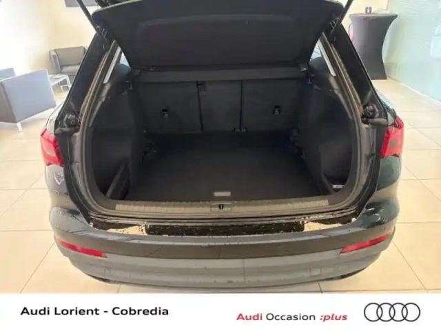 Audi Q3 35 tdi 150ch business line — photo 9