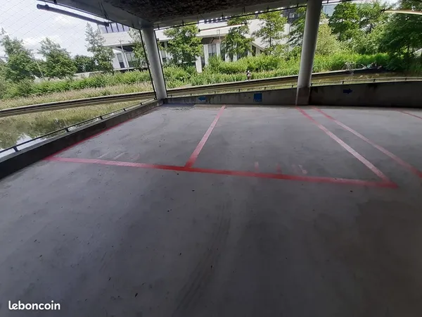 Place de parking sécurisée - Eurasanté / CHU - Loos