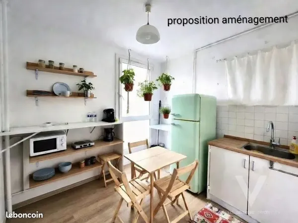 Studio 1 pièce 27 m²