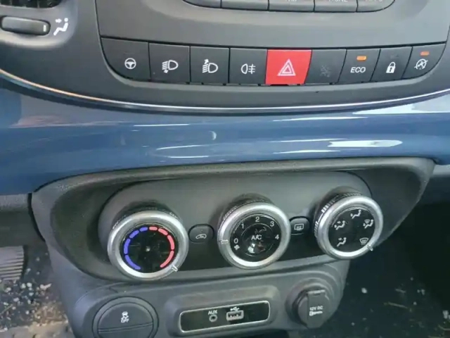 Fiat 500 l 0.9 8v 105 ch twinair s/s lounge — photo 13
