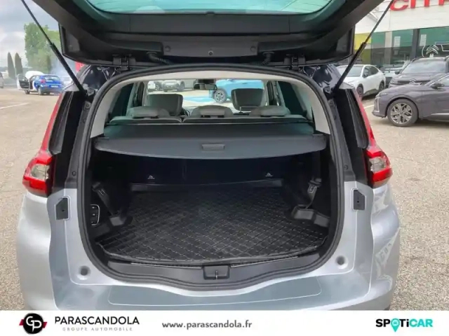 Renault Scenic grand  1.6 dci 160ch energy initiale paris edc 7 places — photo 6