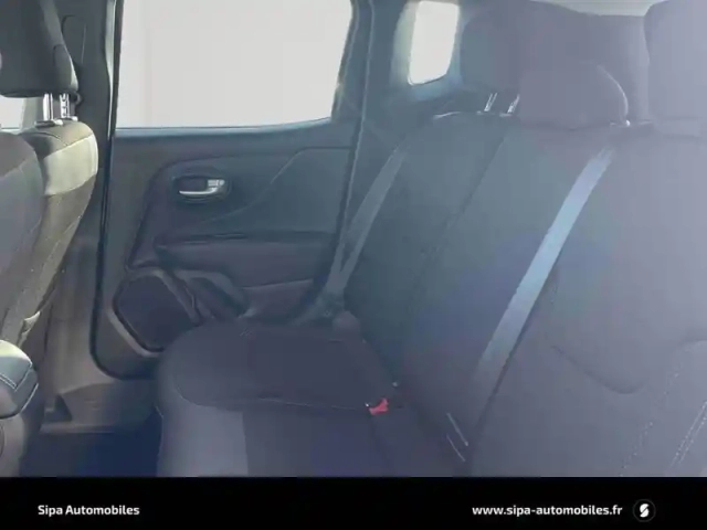 Jeep Renegade 1.5 turbo t4 130 ch bvr7 e-hybrid — photo 14