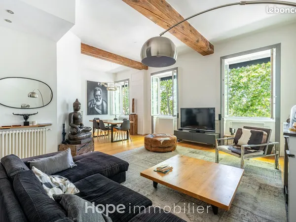 Appartement 3 pièces 100 m²