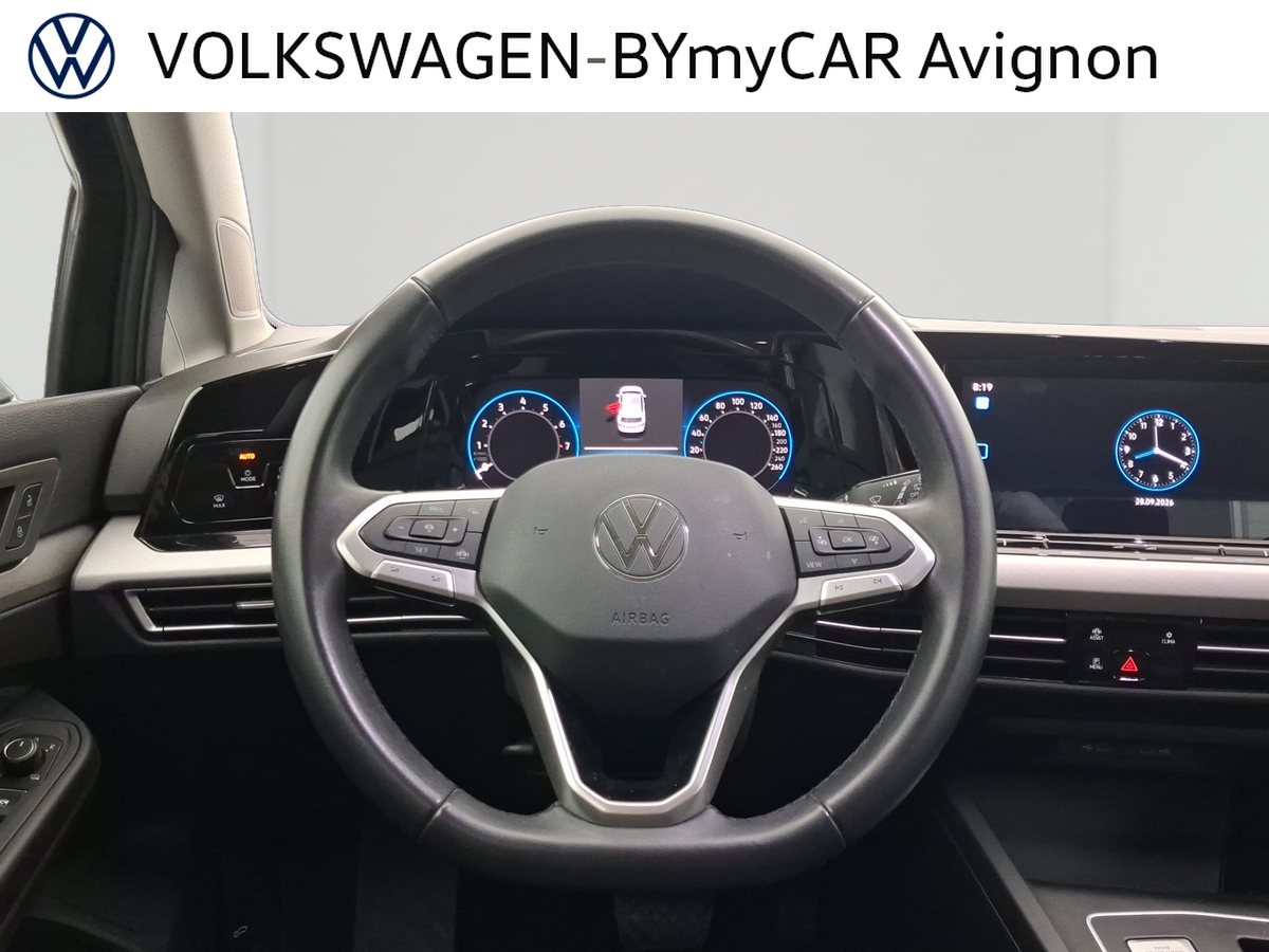 Volkswagen Golf 1.0 eTSI OPF 110 DSG7 — photo 11