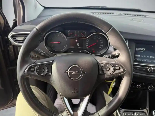 Opel Crossland 1.2 turbo 110ch elegance — photo 11