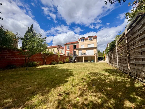 Maison 7 pièces 148 m²
