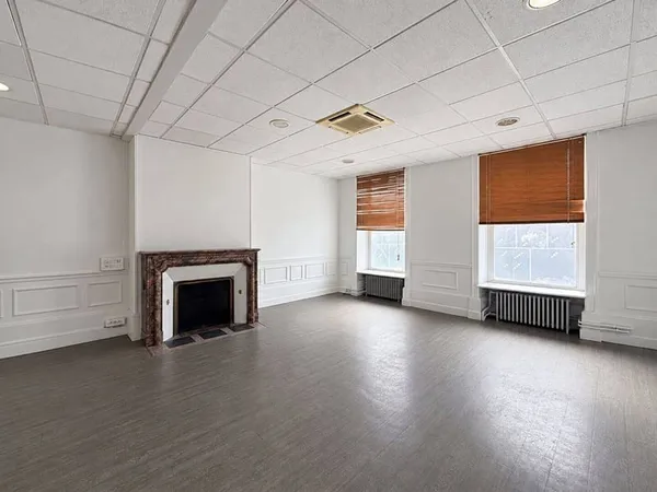 Local commercial 108 m²