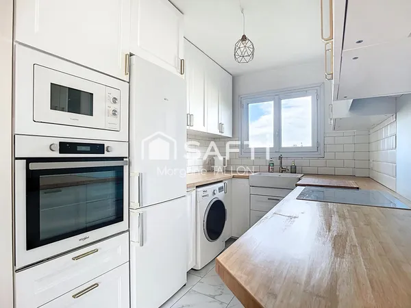 Bel appartement lumineux avec balcon