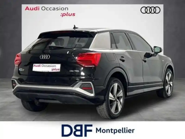 Audi Q2 35 tdi 150 s tronic 7 s line — photo 5