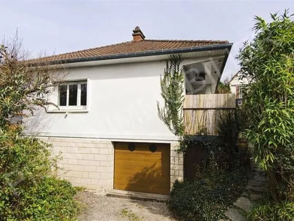 Maison de plain-pied 6 pièces 120 m²